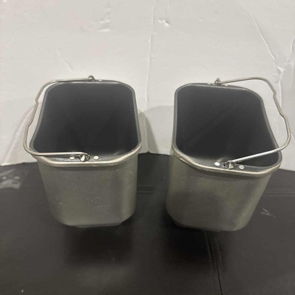 Lot of 2 Breadman BK2000B Bread Pans & Kneading Paddles Replacement Parts